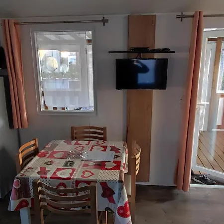 Landes 460 Apartamento
